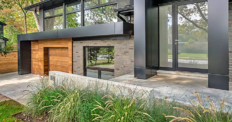 Beautifully landscaped home exterior and garden